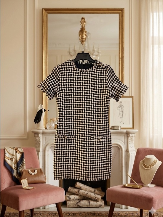 Zoe And Claire Dresses & Skirts - Black and White Tweed Sheath Mini Dress